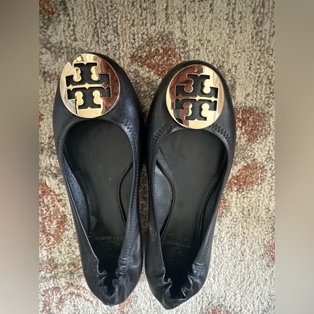 Tory Burch  black &h old flats size 7 1/2
